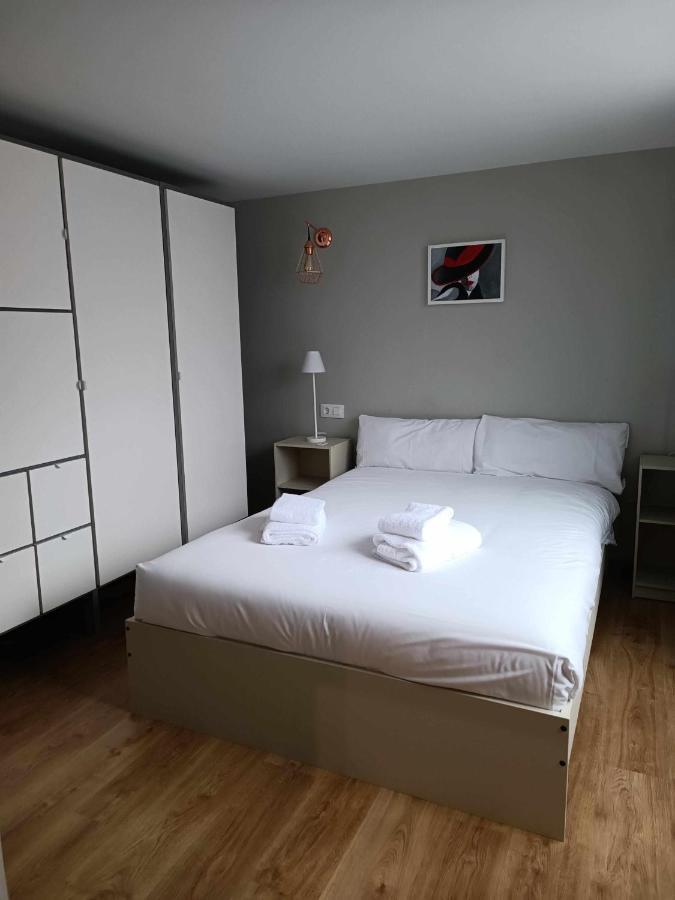 Apartamento Pacifico A มาดริด ภายนอก รูปภาพ