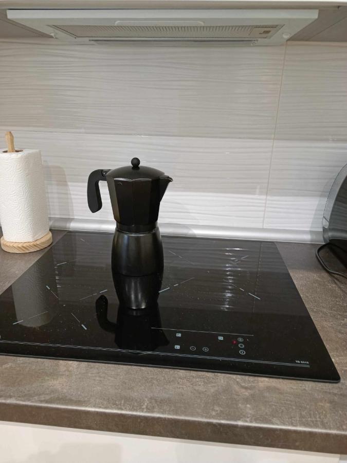 Apartamento Pacifico A มาดริด ภายนอก รูปภาพ